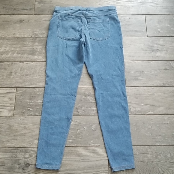 The ULTIMATE skinny jean - Picture 3 of 3